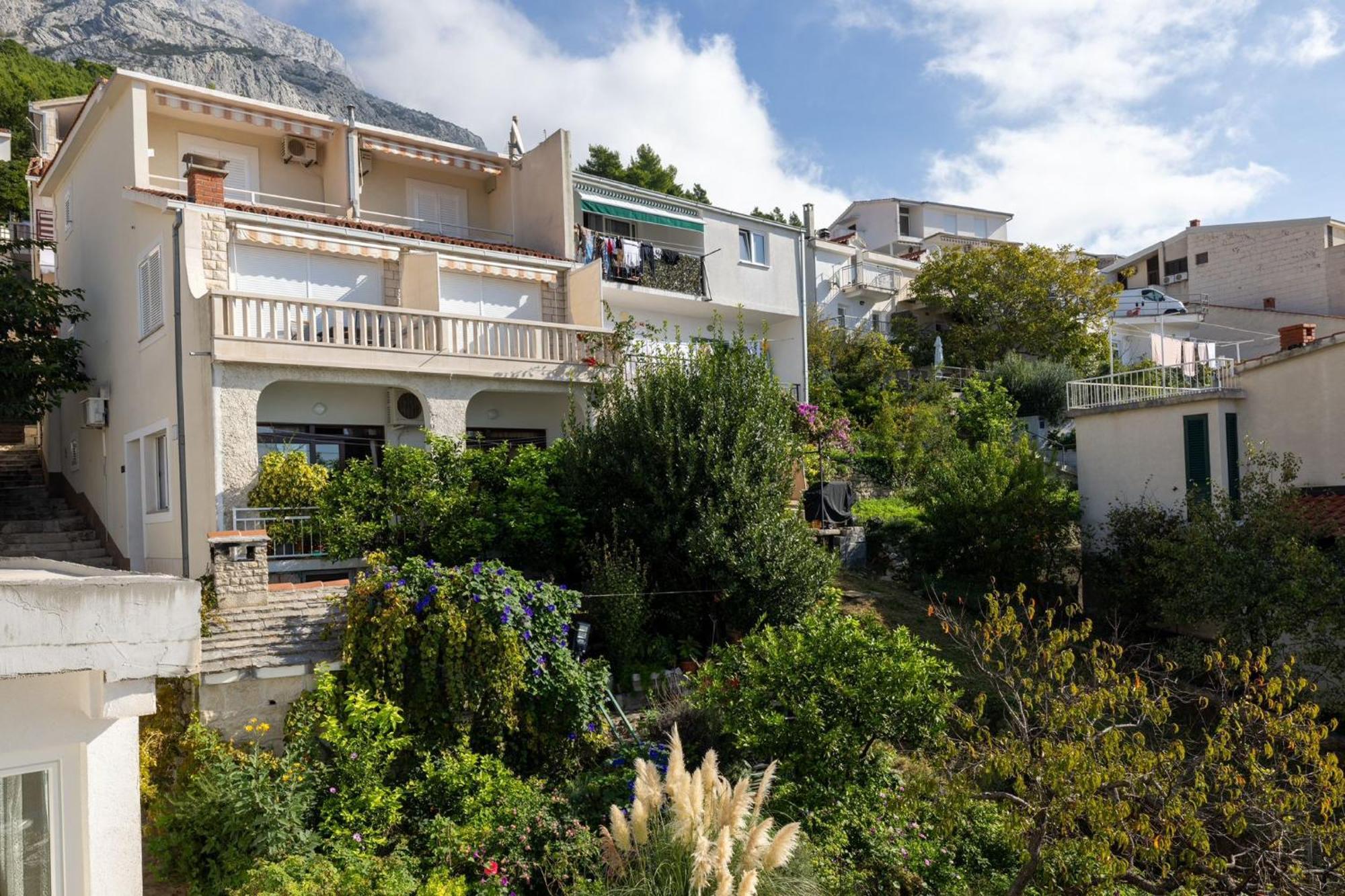 Apartmans Lale Brela Exterior photo