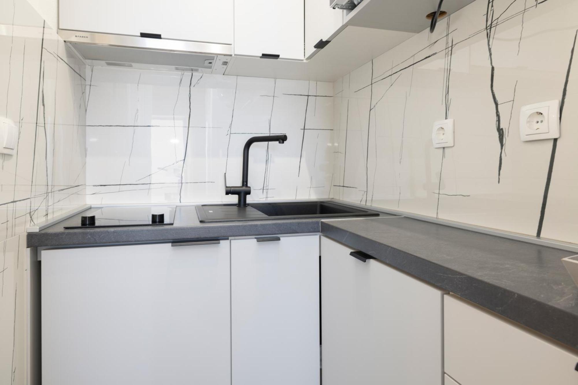 Apartmans Lale Brela Exterior photo